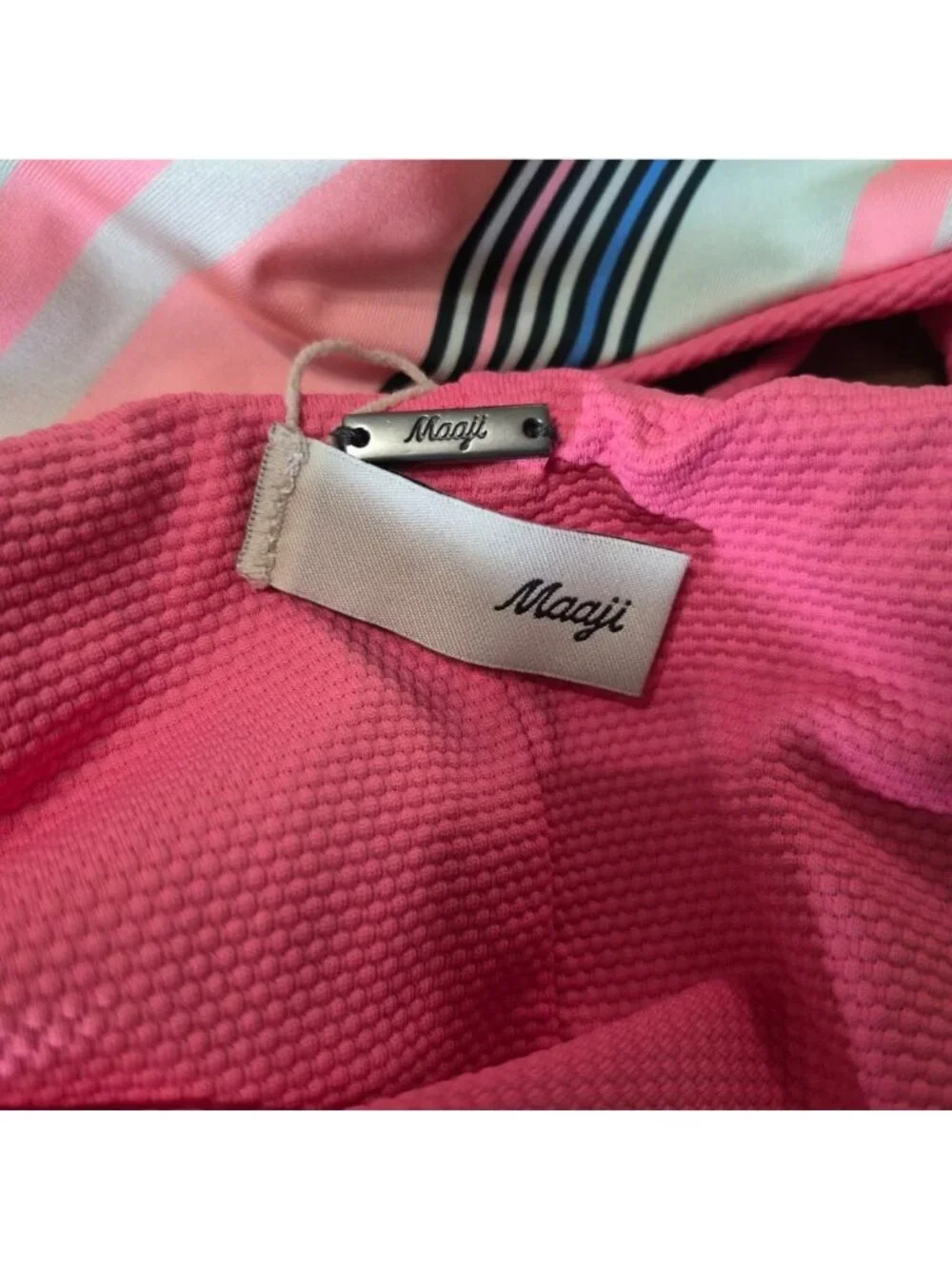 Maa39ji One Piece Swimsuit Size L Pink Striped Crisscross Back Textured